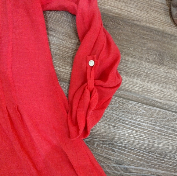 Women's Hot Pink Tunic Size Medium - Picture 2 of 7